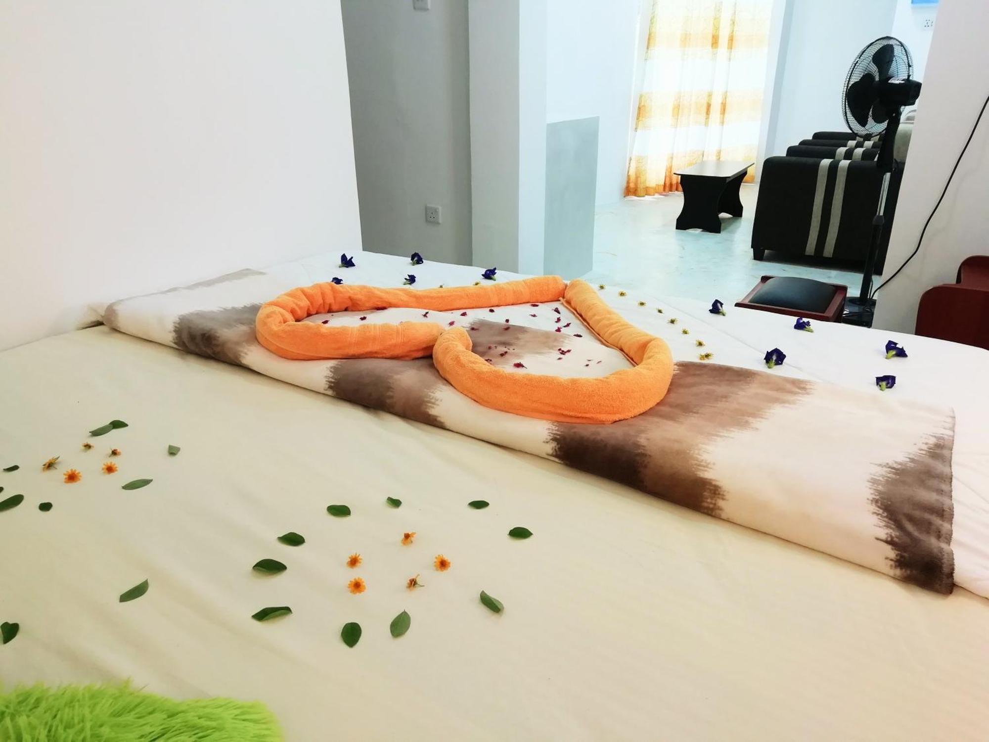 Ella C&D Paradise Hotel Екстериор снимка