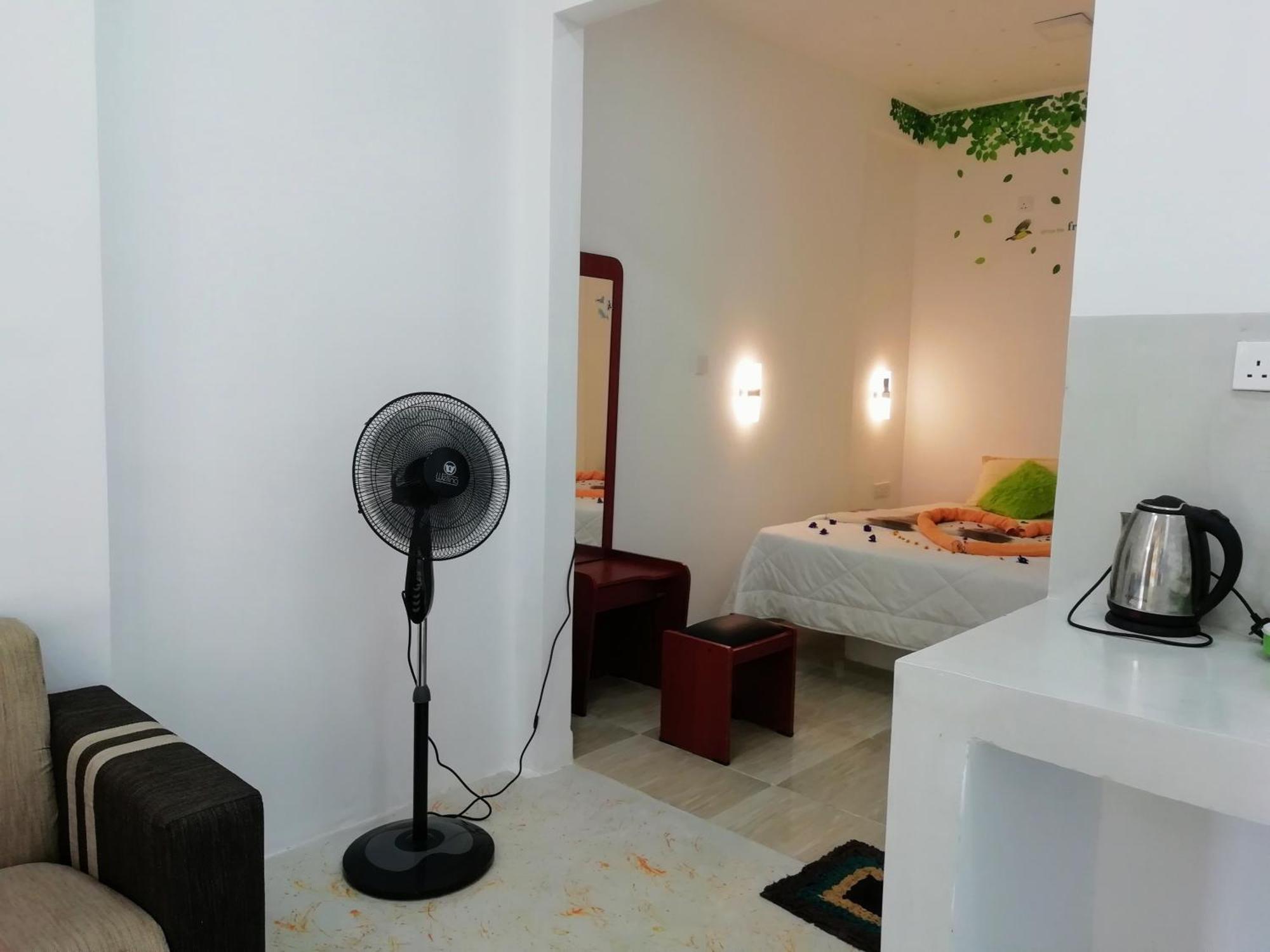 Ella C&D Paradise Hotel Екстериор снимка
